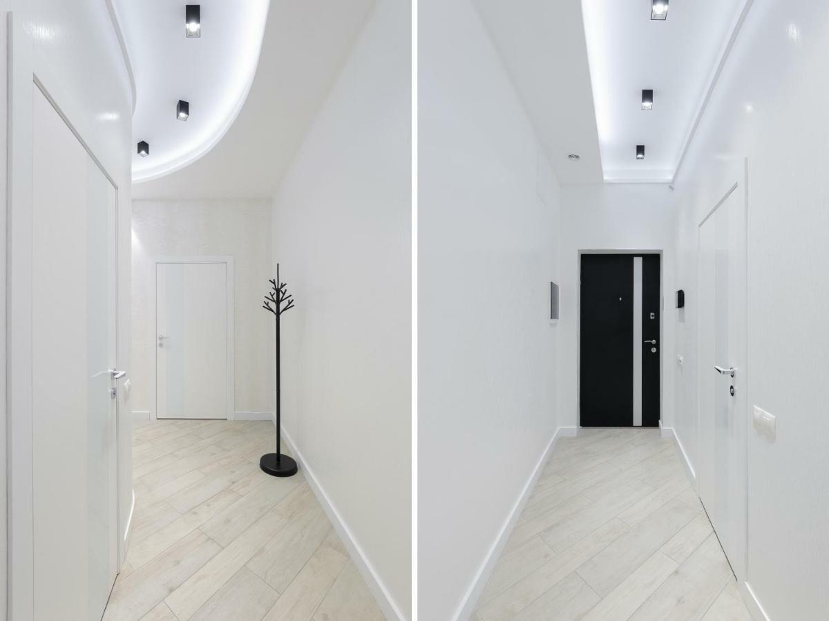Black&White Apartment In Smart Plaza Kiev Buitenkant foto